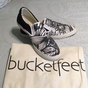 Bucketfeet shoes